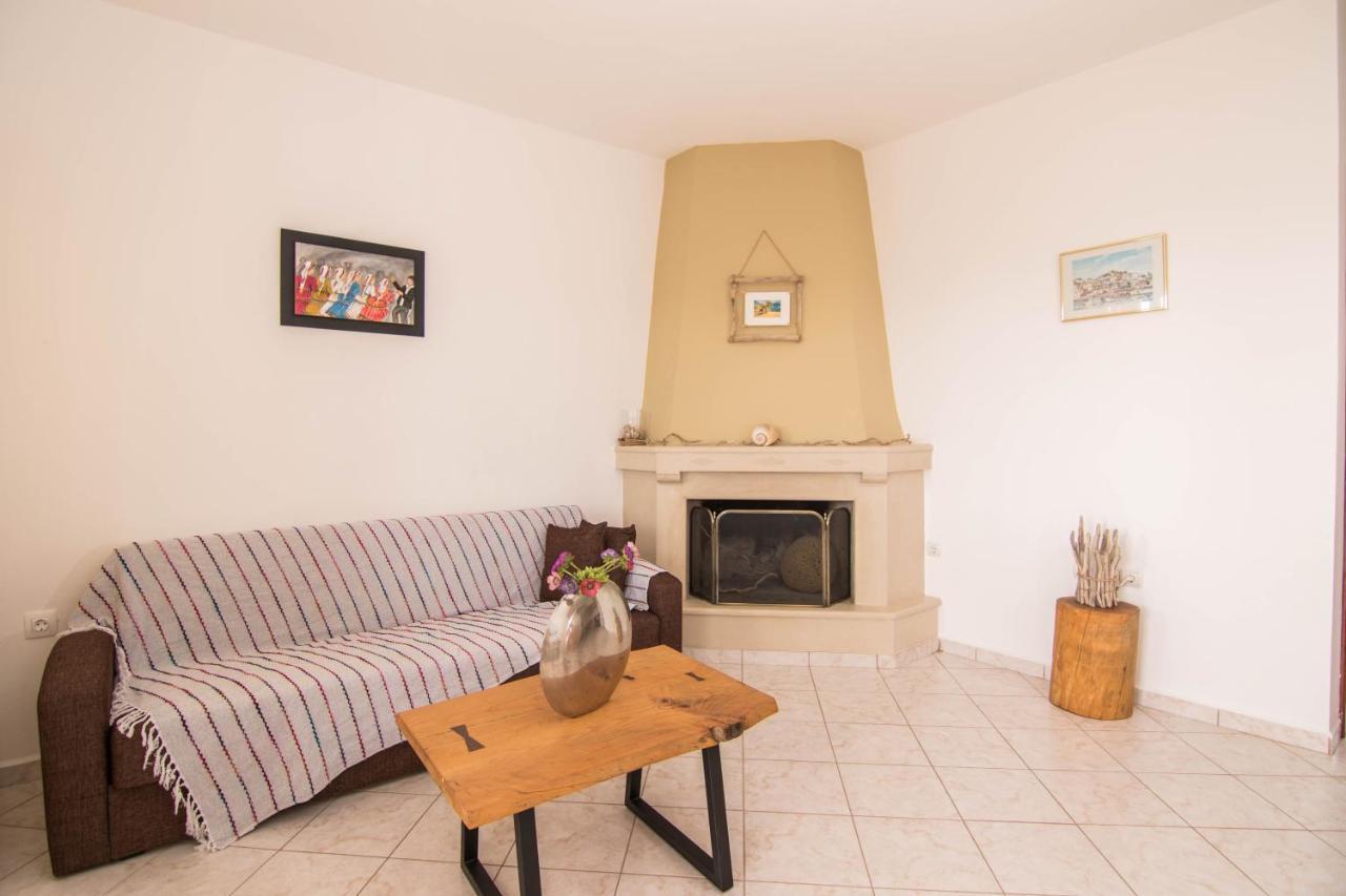Fedra Apartments, View, Free Parking, 2Mins To Beach Palekastro Exterior photo