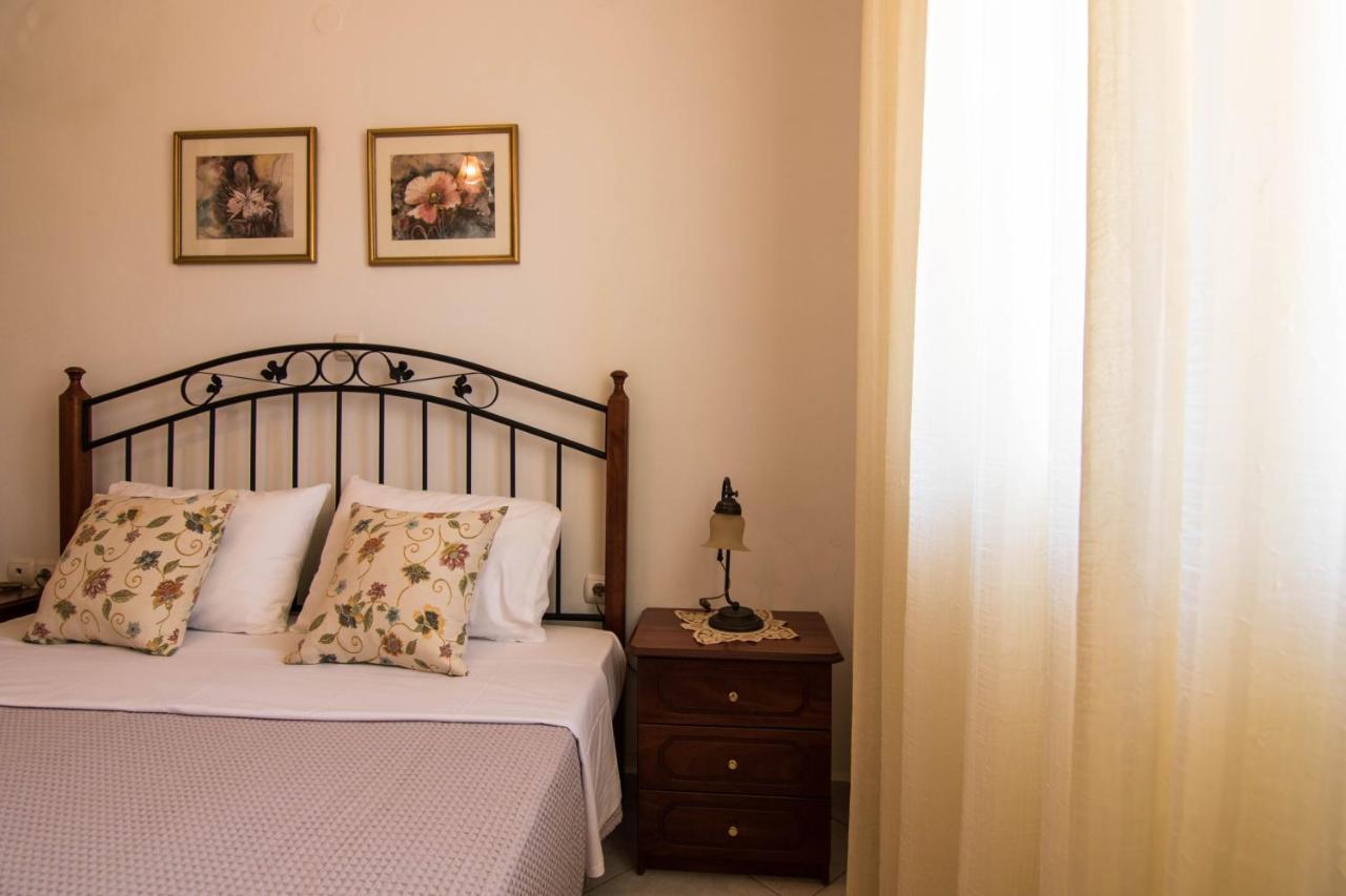 Fedra Apartments, View, Free Parking, 2Mins To Beach Palekastro Exterior photo